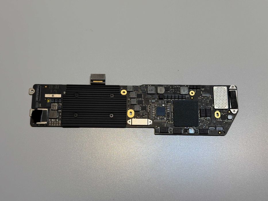 Placa de baza MacBook Air (2020) - A2179 intel i3, 8GB ram, 256GB SSD