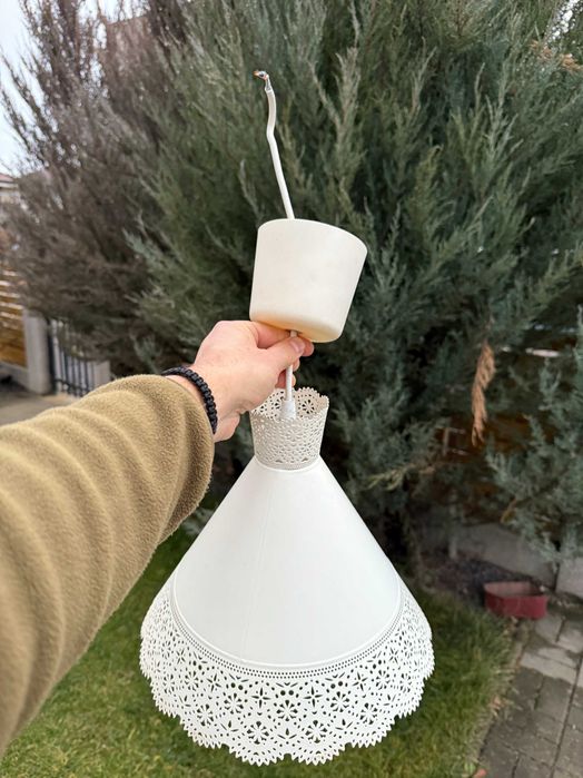 Vand corp iluminat Ikea