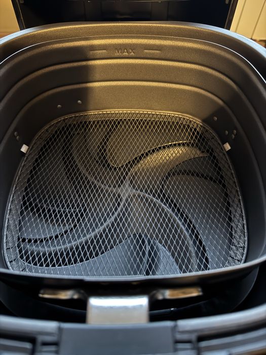 Фритюрник с горещ въздух Philips Airfryer XXL чисто нов