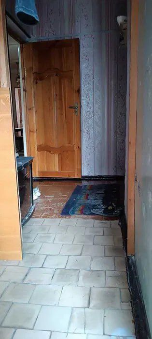 Продаю 2-х комнатнаю квартиру Сергели 8а с лифтовой