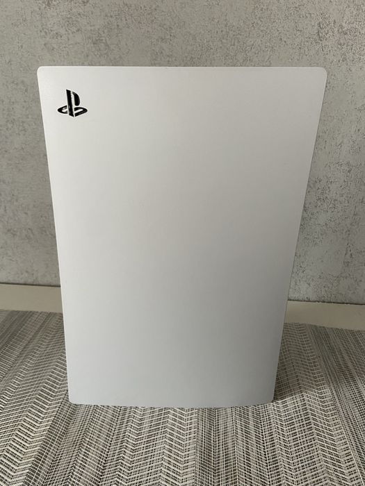 Конзола PS5 Disc Edition