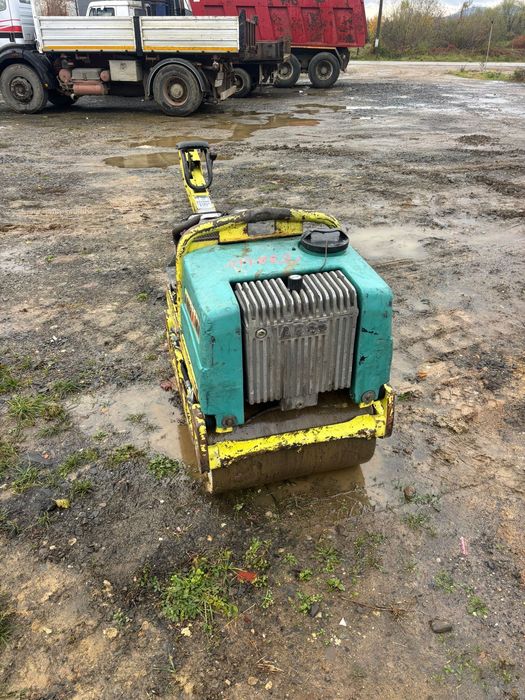 Vând cilindru compactor AMMANN