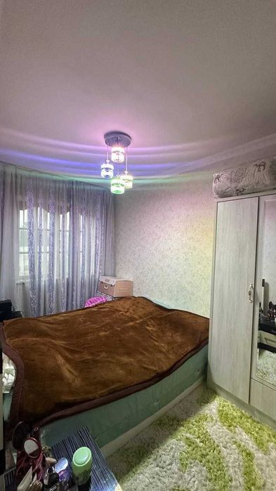 N.12270  Срочно!!!  Продаётся 5-комнатная квартира