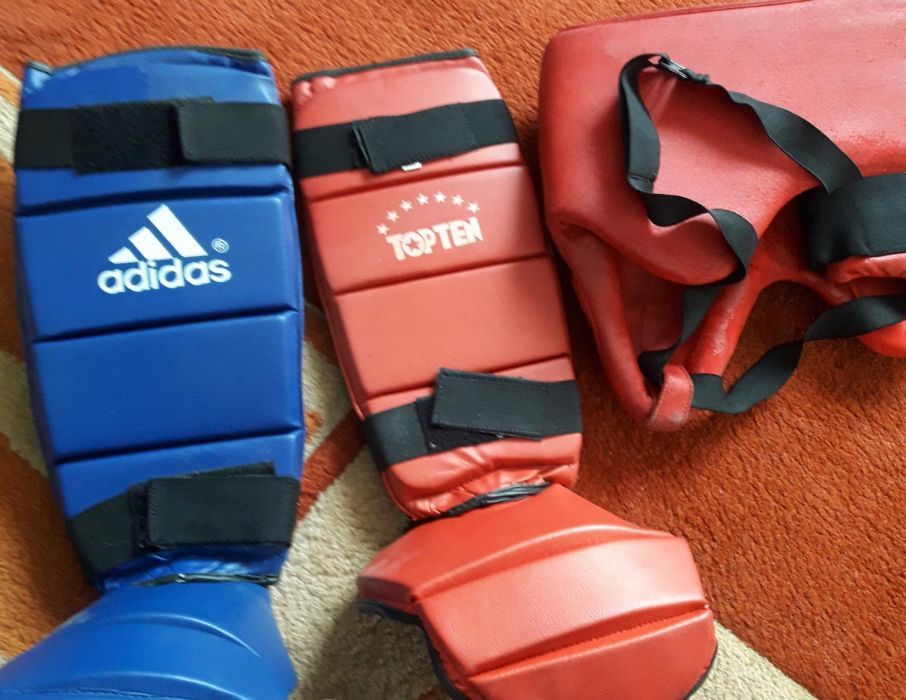 защита на ноги дзюдо тэйквандо бокс качественные почти новые