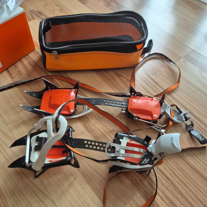 Coltari Petzl Irvis + Husa