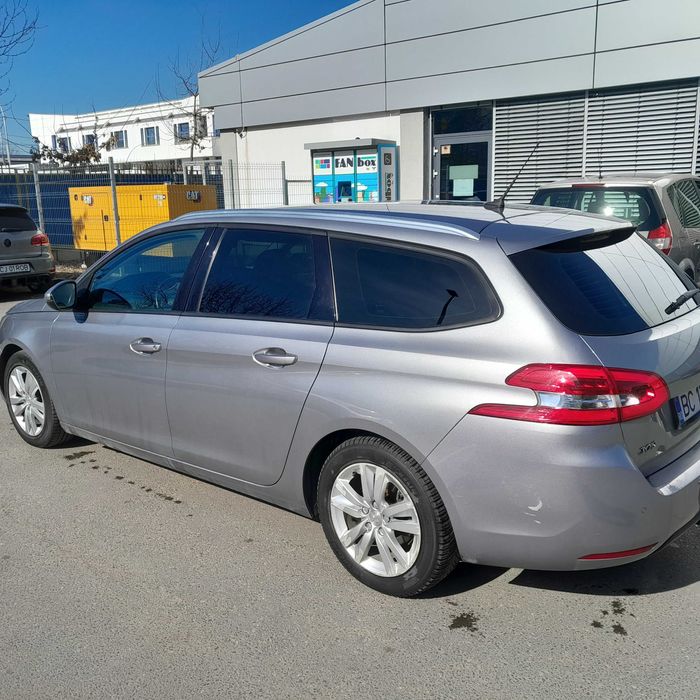 PEUGEOT 308 SW  purech 1.2 2016