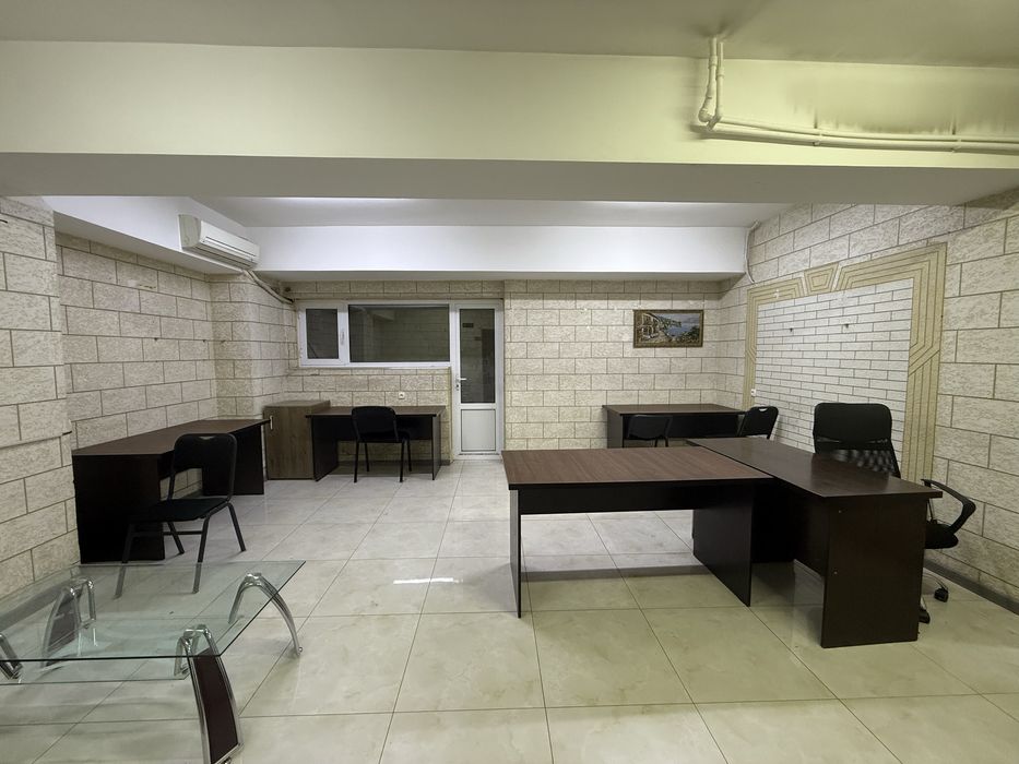 Меблированные Офисы метро Хамза