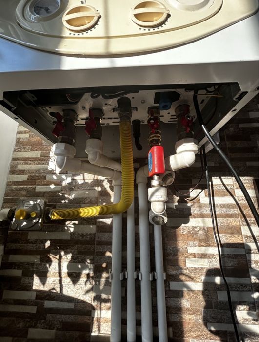 Centrala gaz Ariston BS24F