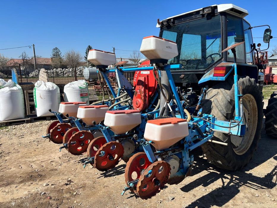 Semanatoare porumb cu precizie monosem