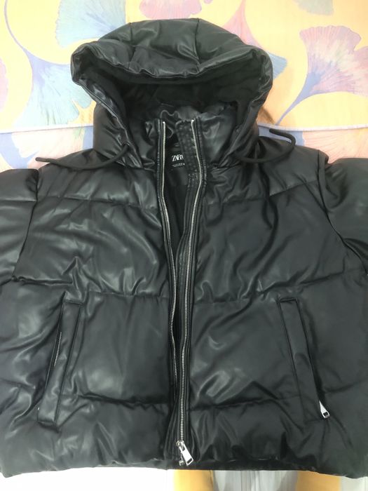 Куртка женская продам