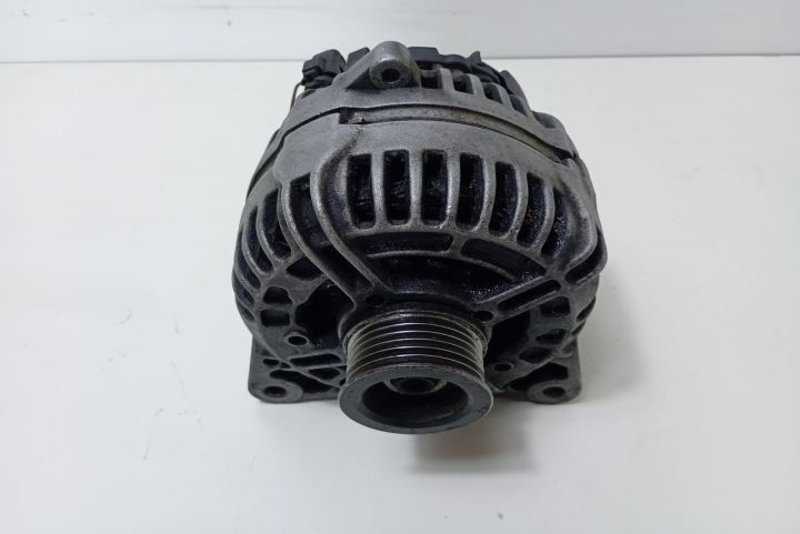 Alternator 2.5 dci Renault Master a 2-a generatie (facelift) seria