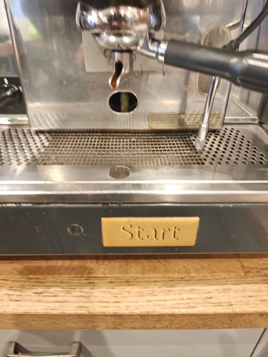 Aparat cafea profesional plus râșniță