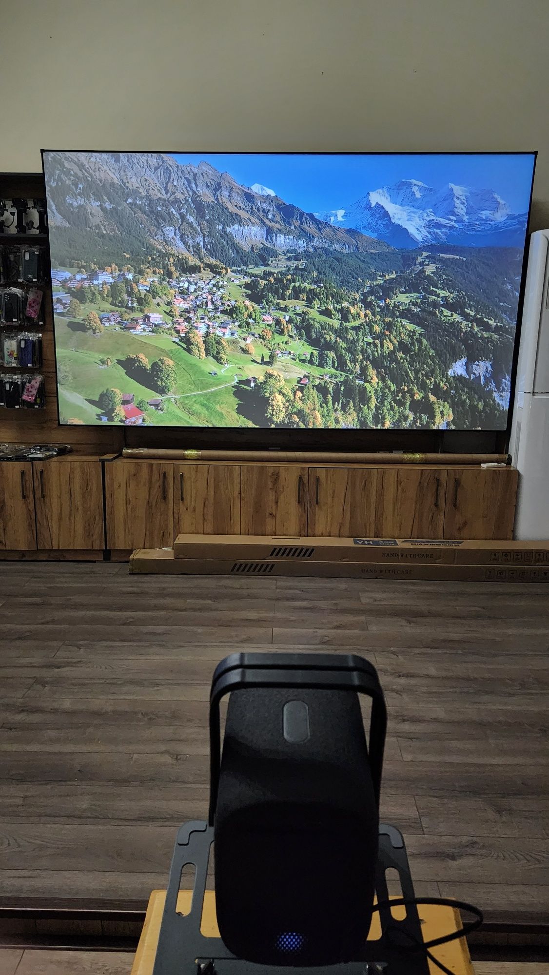 Proyektor XSUPU Full HD