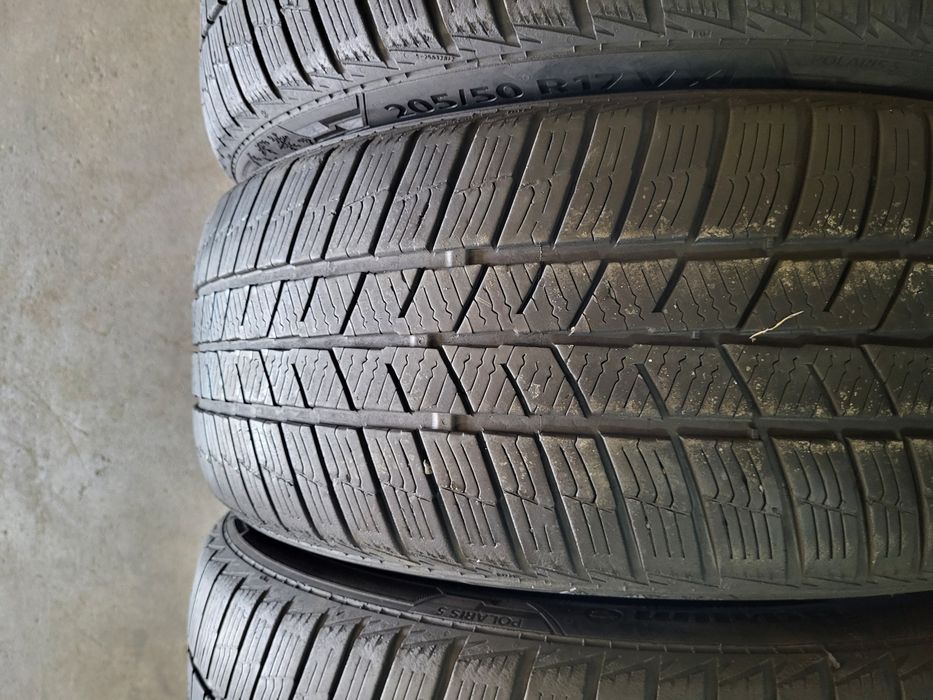 4 anvelope 205 50 17 Barum iarna