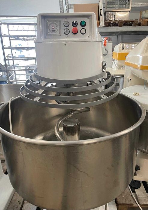 Malaxor aluat profesional OASE200