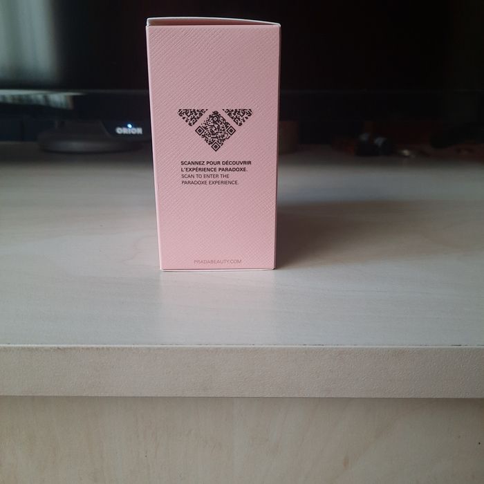 Оригинален парфюм на Prada virtual flower