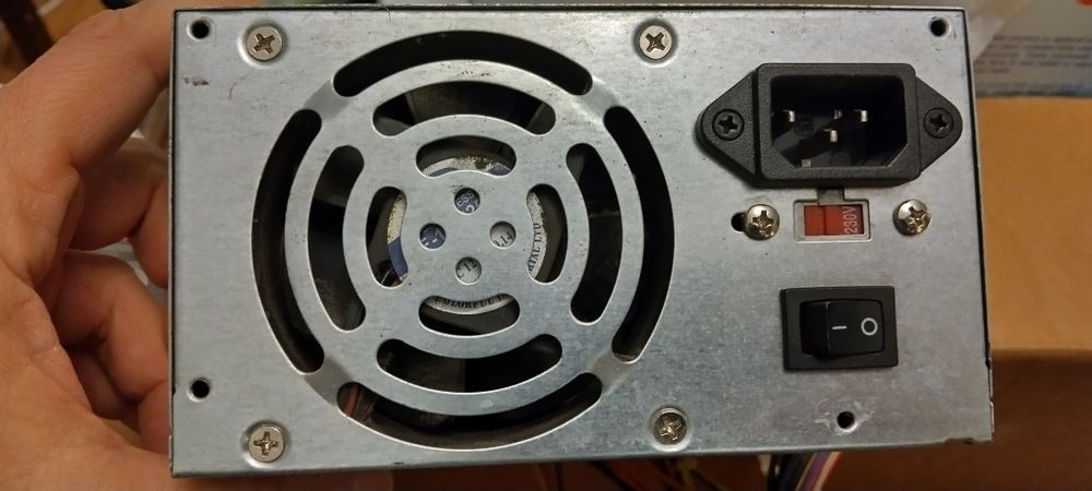 Sursa calculator 400 W