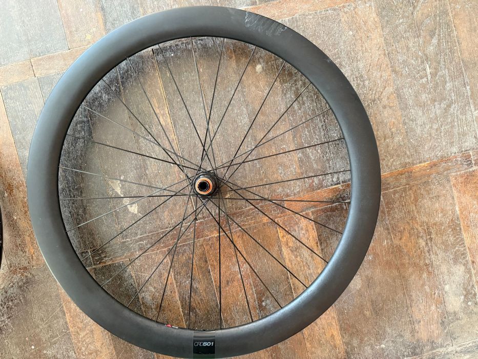 Vand jante cursiera carbon aero CRD 502 de 50mm tubeless ready