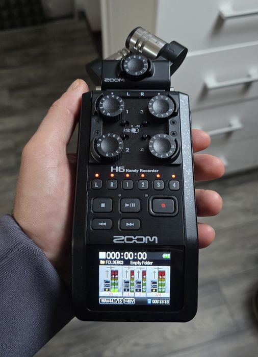 Zoom H6 Handy Recorder