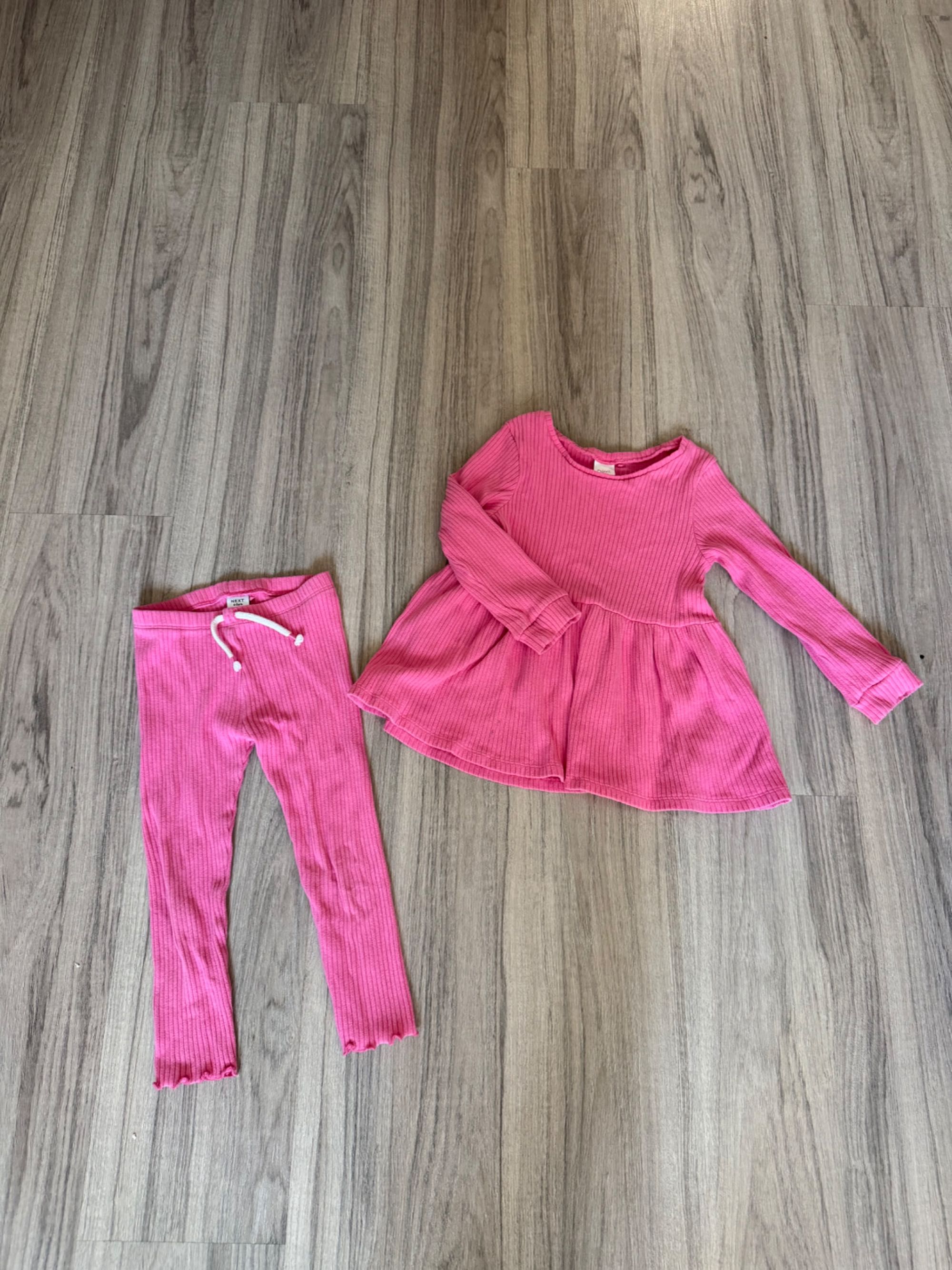 Детски комплект. панталон и яке. mothercare. 110 см