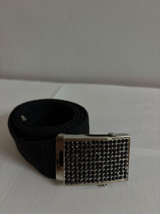 Платнен колан с декоративна катарама – черен