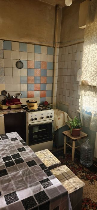 Прадается 1 ком кв 3- этаж куйлюк 4