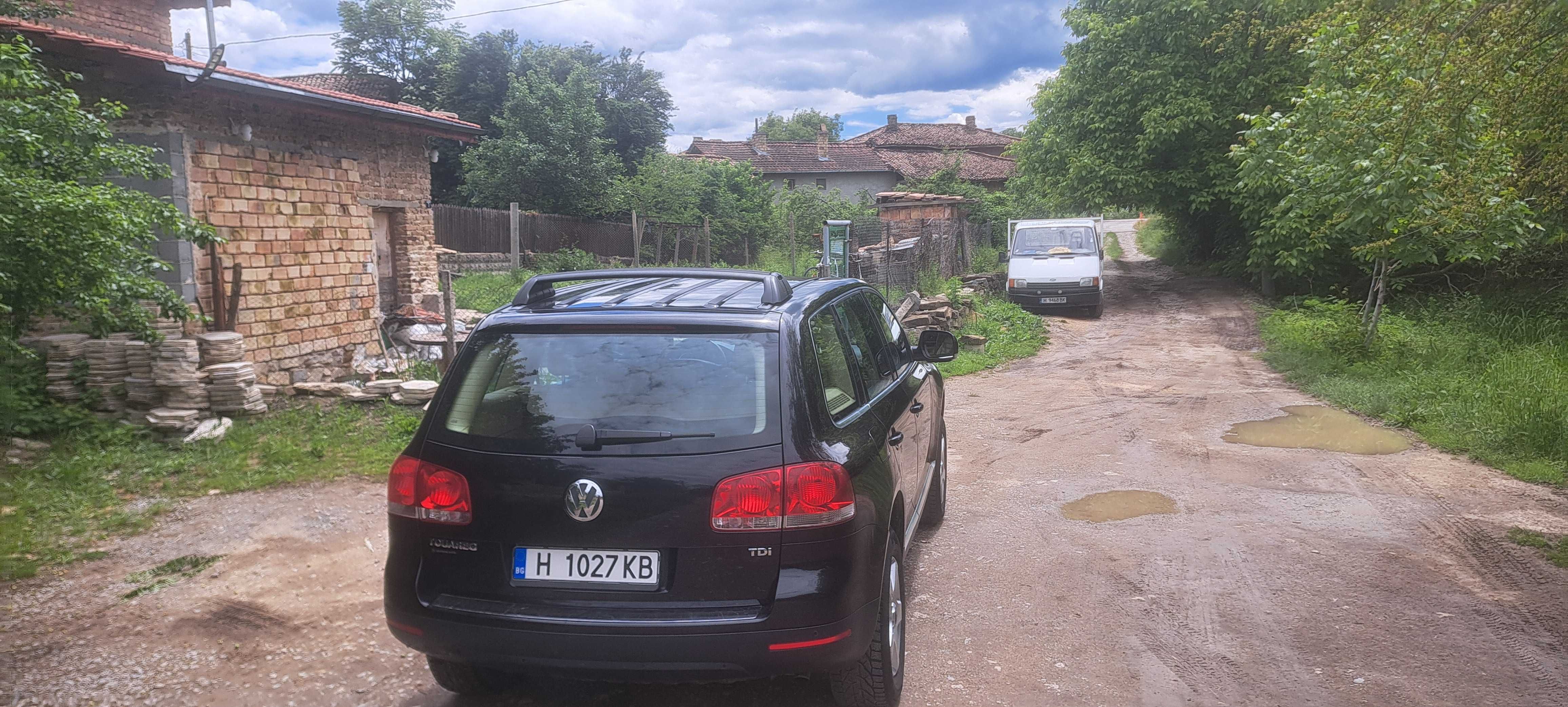 Tuareg2.5 R5 2004година