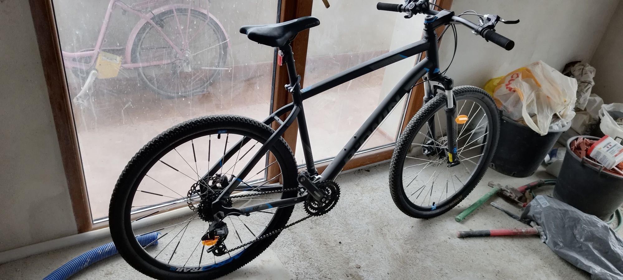 Bicicleta btwin cadru aluminiu ca si noua