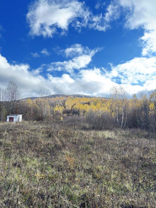 Teren intravilan-Vânători zona fostei pârtii