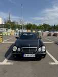 Mercedes-Benz E270 W210
