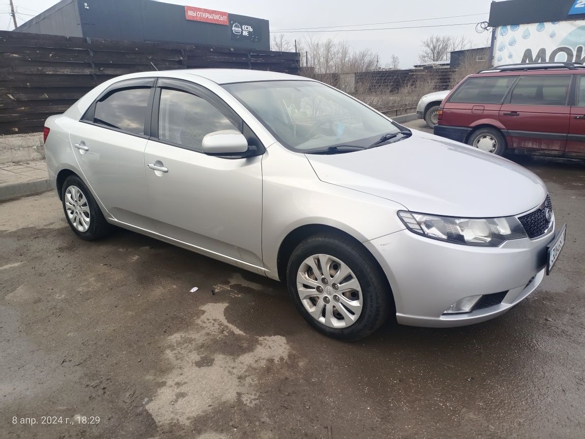 Продам Машину KIA CERATO 2011