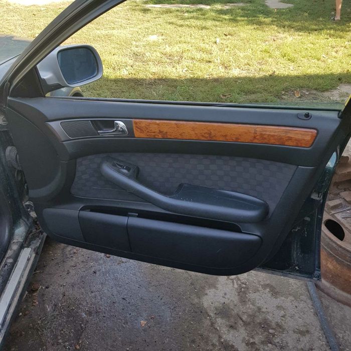 Audi A6 4B 1,9 ТДИ на части