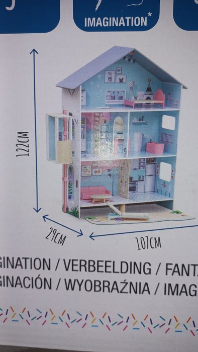 Casuta din lemn, pentru păpuși,  cu accesorii