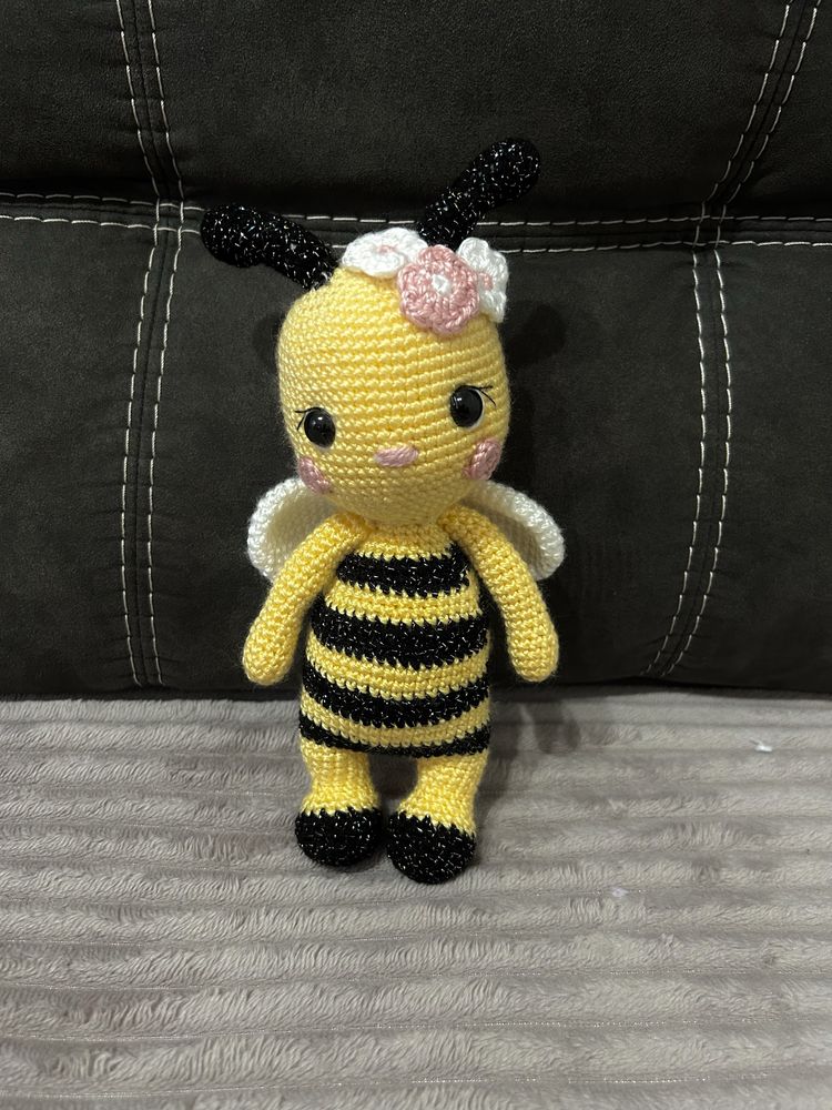 Плетена пчела