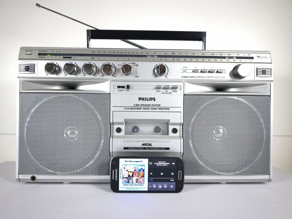 Radiocasetofon Philips + Bluetooth