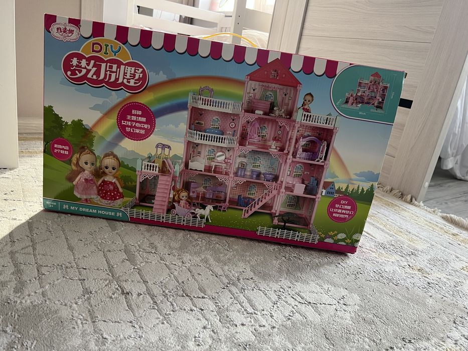 Кукольный домик, домик для кукол