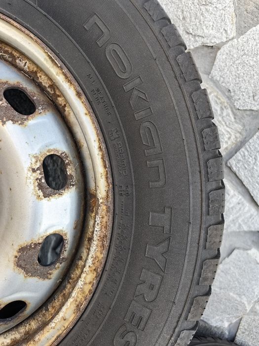 215/65/16c  гуми с джанти