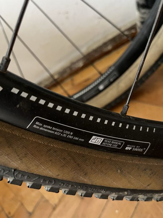 Dt swiss 470db roti gravel