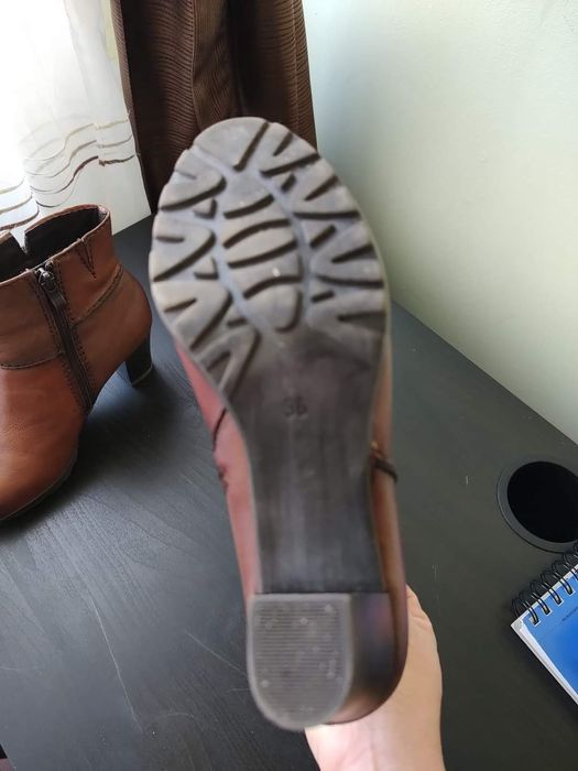 Ghete piele, dama Marco Tozzi, mărimea 36 jumate