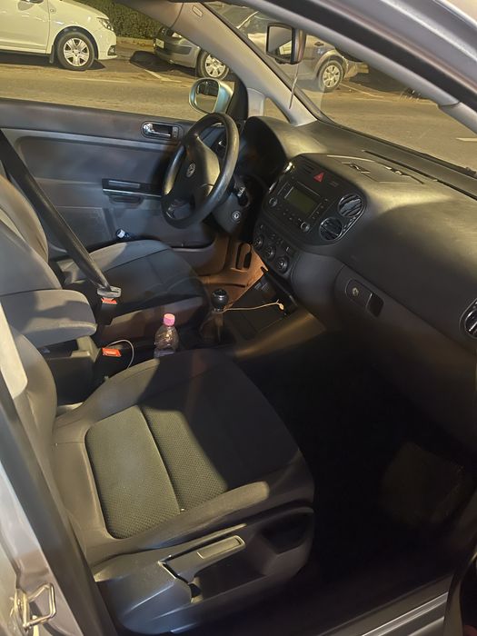 Volkswagen golf 5 plus