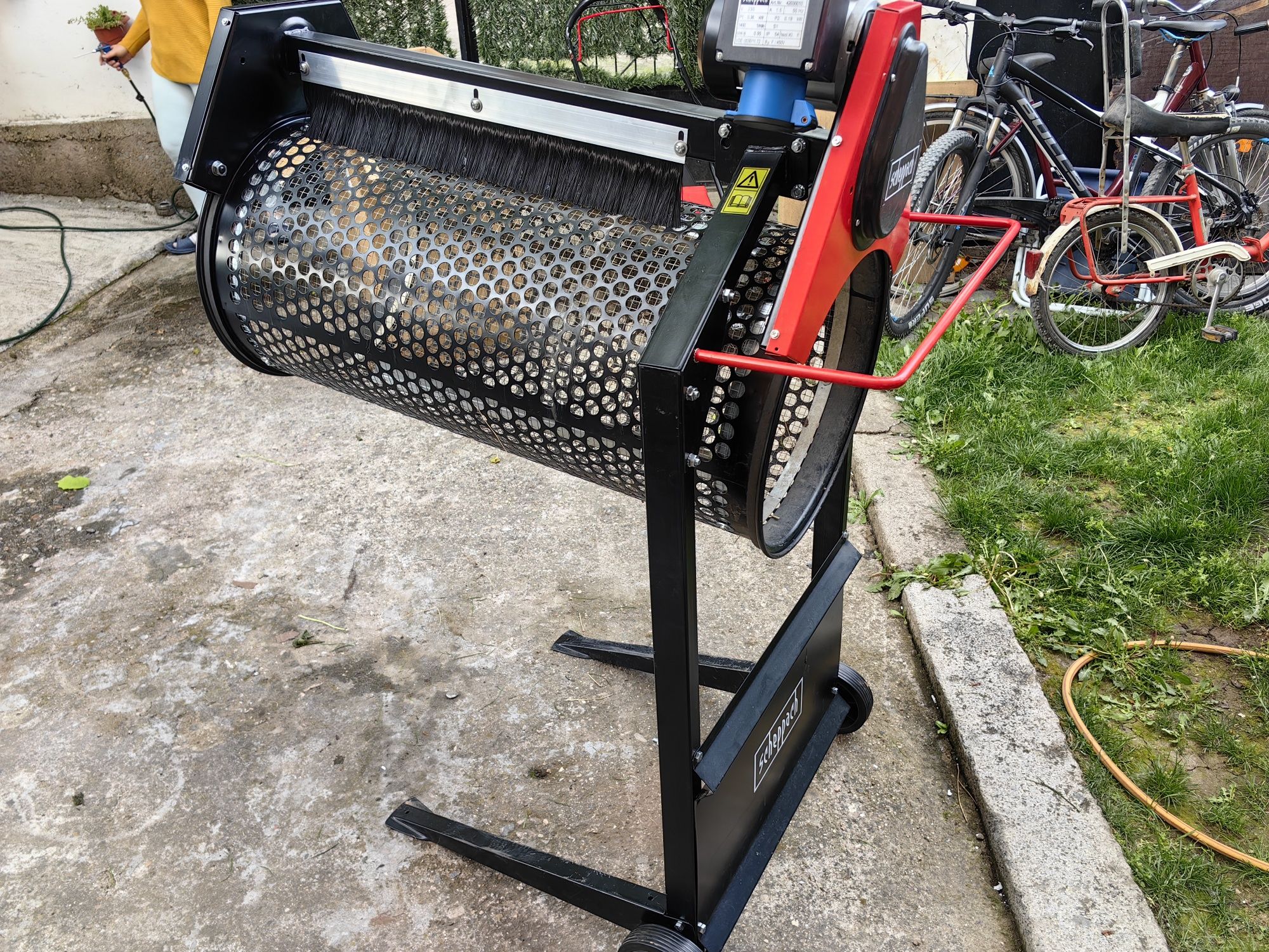 Ротационно сито 360W Scheppach RS400