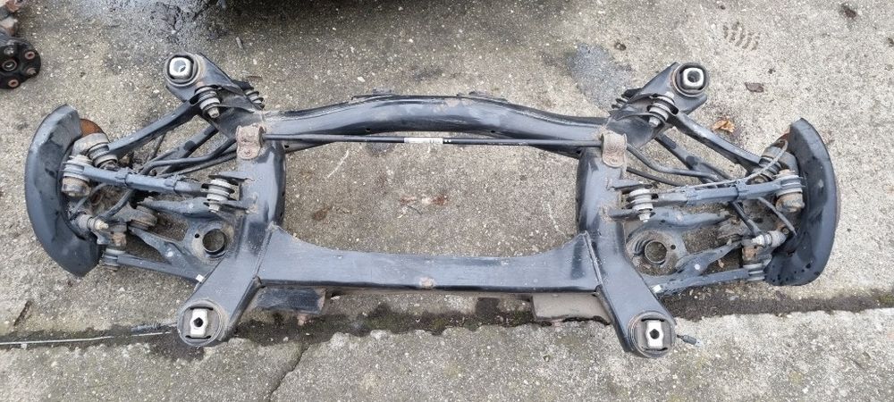 Punte spate bmw seria 2 f22 seria 3 f30 f31 seria 4 f36 cod 6792506