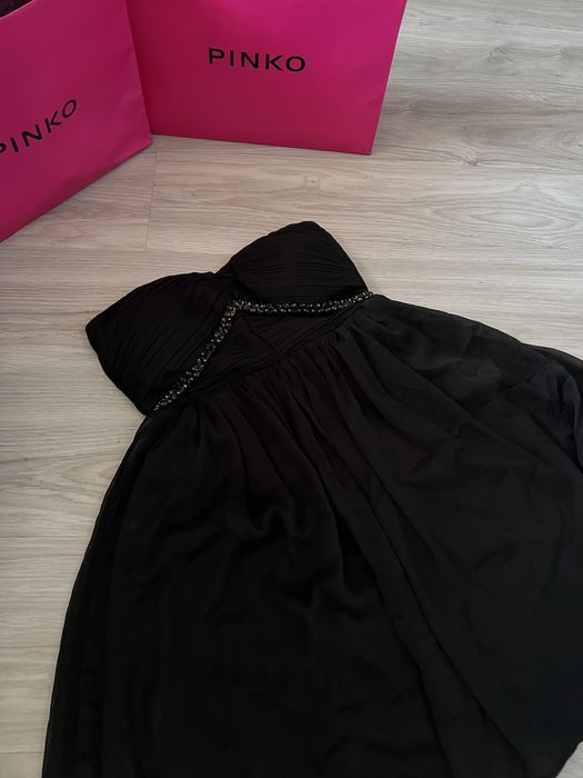 Guess нова рокля
