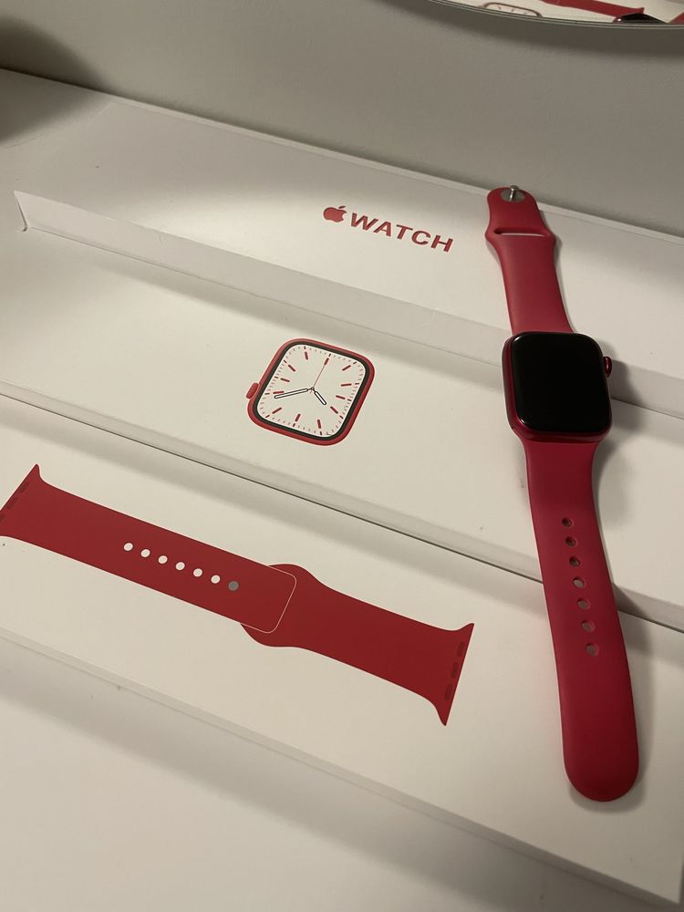 Apple watch 7 series 41mm red