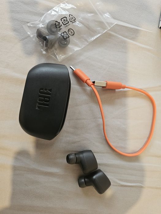Vand casti JBL VIBE 100 TWS