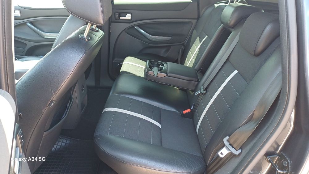 Ford Kuga 2.0 TDCI / 136 CP / 2009 / Climatronic / Navigatie