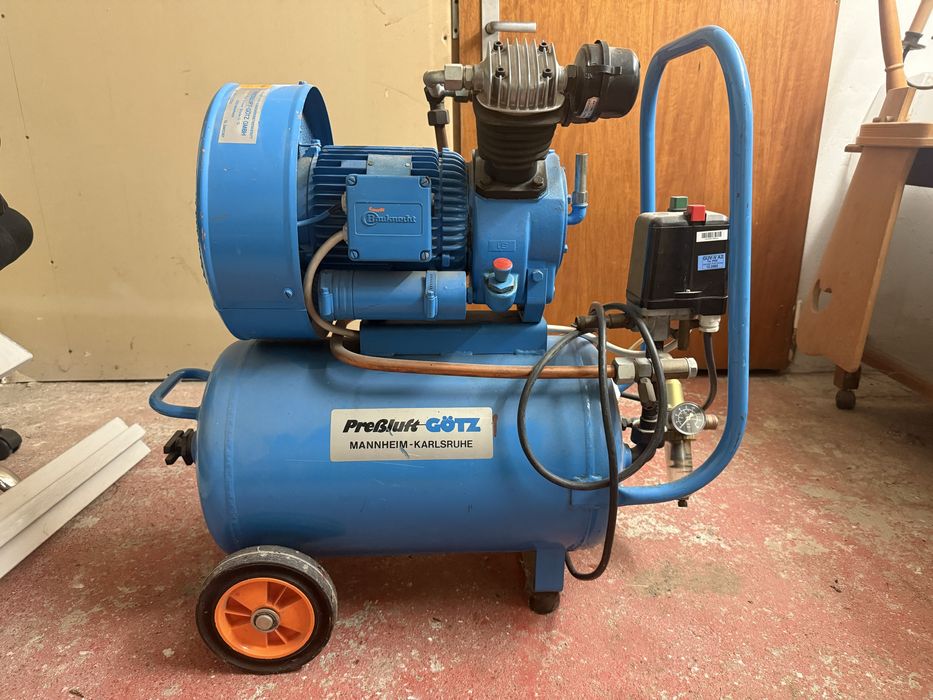 Компресор 40 литра