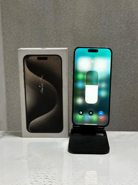 IPhone 15 pro max 256 gb
