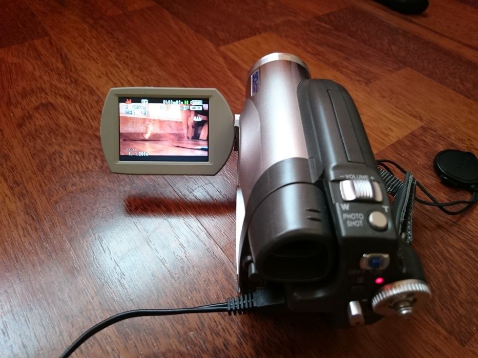 Camera Panasonic VDR-D150