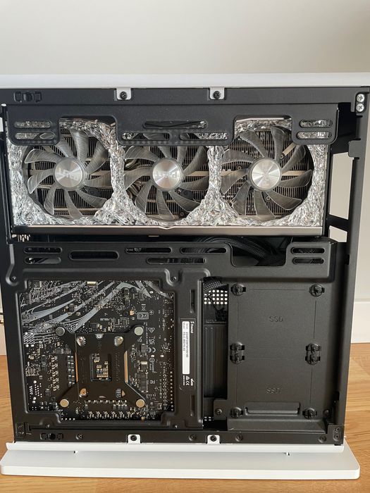 Компютър за гейминг - mini itx - 4070 Ti, i7-12700, 32GB, 2 TB SSD